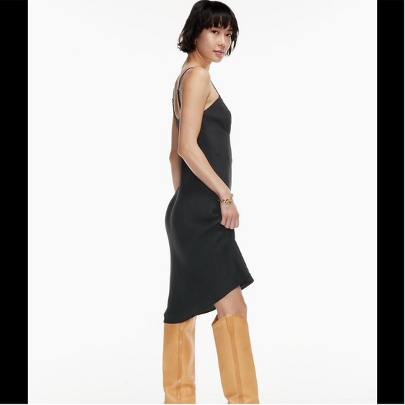 Aritzia Wilfred Bellows dress - Picture 2 of 4